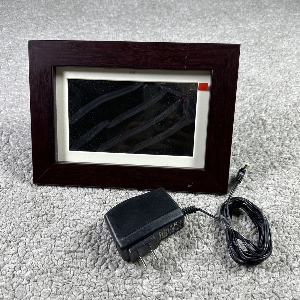 Coby DP702 7" Digital Photo Picture Frame Dark Wood Finish Tested